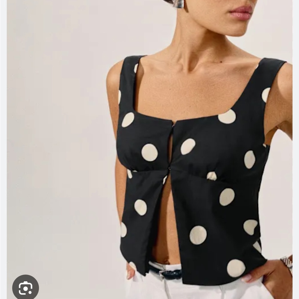NWT REFORMATION Jianna Top, Moon Dot, size 6